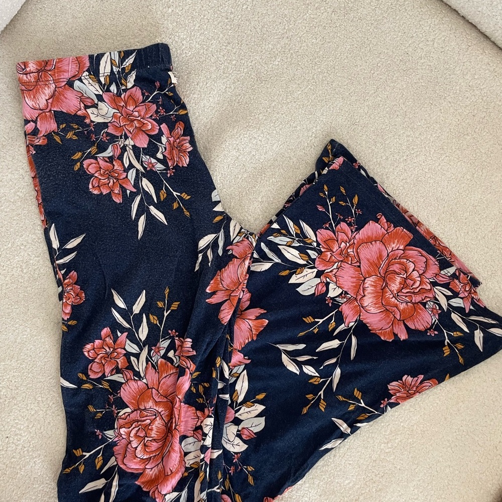 Floral billabong flare pants